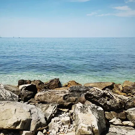 Appartamento Adriatic Stone House Hunic Umago